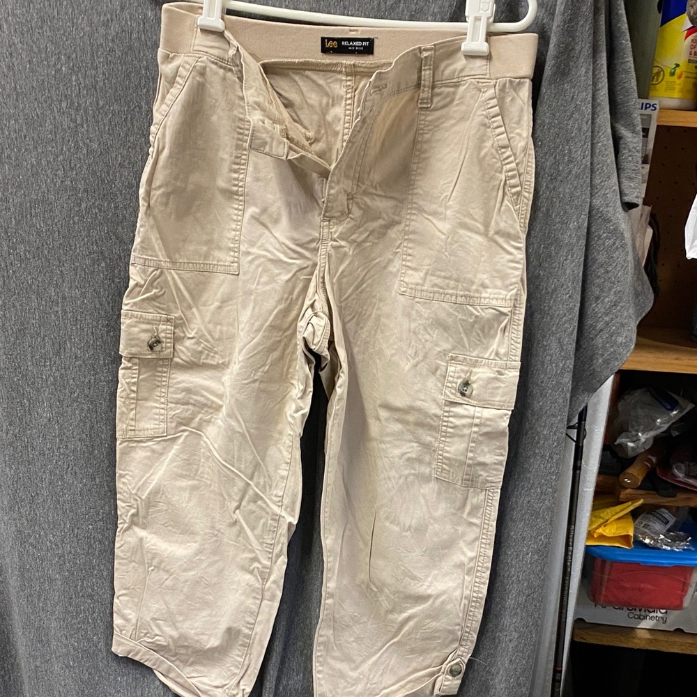 Lee womens  Light Tan Cargo Pants